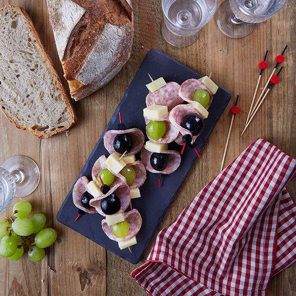 Brochettes apéro au saucisson de Lyon déjà cuit "Comté raisin"